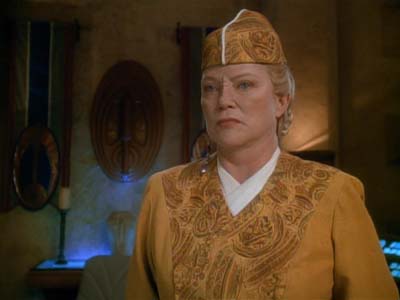 Star Trek: Deep Space Nine Screencaps "Shakaar" (S3:E24)