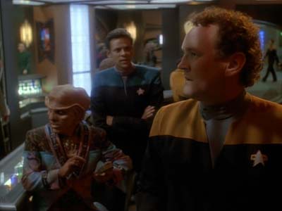 Star Trek: Deep Space Nine Screencaps "Shakaar" (S3:E24)