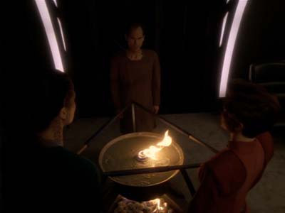 Star Trek: Deep Space Nine Screencaps "Facets" (S3:E25)