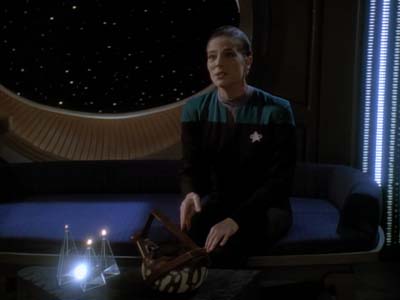 Star Trek: Deep Space Nine Screencaps "Facets" (S3:E25)