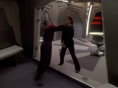 Star Trek: Deep Space Nine Screencaps "Facets" (S3:E25)