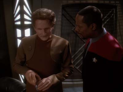 Star Trek: Deep Space Nine Screencaps "Facets" (S3:E25)