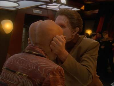 Star Trek: Deep Space Nine Screencaps "Facets" (S3:E25)