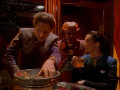 Star Trek: Deep Space Nine Screencaps "Facets" (S3:E25)
