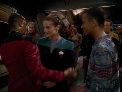Star Trek: Deep Space Nine Screencaps "The Adversary" (S3:E26)