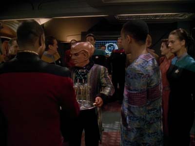 Star Trek: Deep Space Nine Screencaps "The Adversary" (S3:E26)