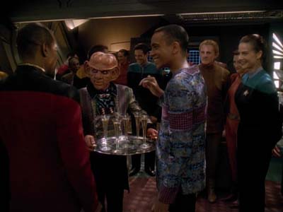 Star Trek: Deep Space Nine Screencaps "The Adversary" (S3:E26)