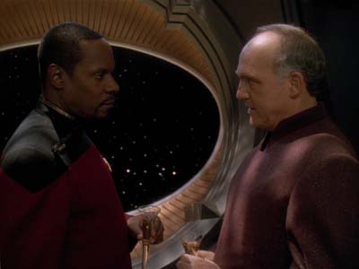 Star Trek: Deep Space Nine Screencaps "The Adversary" (S3:E26)