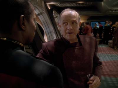 Star Trek: Deep Space Nine Screencaps "The Adversary" (S3:E26)