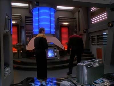 Star Trek: Deep Space Nine Screencaps "The Adversary" (S3:E26)