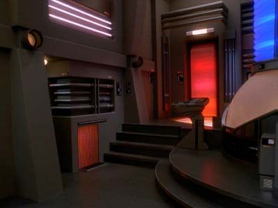 Star Trek: Deep Space Nine Screencaps "The Adversary" (S3:E26)