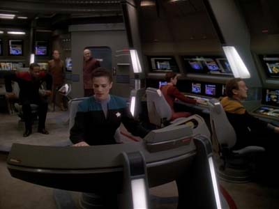 Star Trek: Deep Space Nine Screencaps "The Adversary" (S3:E26)