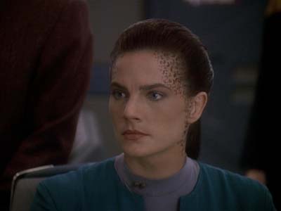 Star Trek: Deep Space Nine Screencaps "The Adversary" (S3:E26)