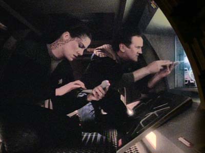 Star Trek: Deep Space Nine Screencaps "The Adversary" (S3:E26)