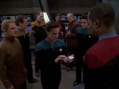 Star Trek: Deep Space Nine Screencaps "The Adversary" (S3:E26)