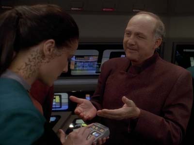Star Trek: Deep Space Nine Screencaps "The Adversary" (S3:E26)