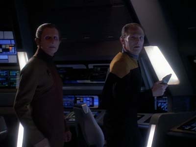 Star Trek: Deep Space Nine Screencaps "The Adversary" (S3:E26)