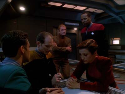 Star Trek: Deep Space Nine Screencaps "The Adversary" (S3:E26)