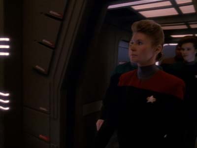 Star Trek: Deep Space Nine Screencaps "The Adversary" (S3:E26)