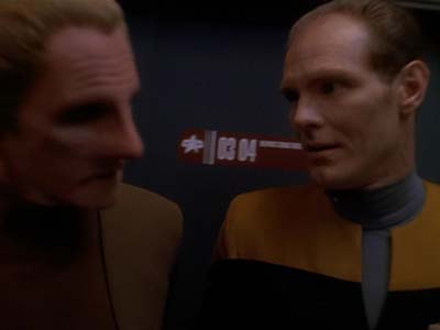 Star Trek: Deep Space Nine Screencaps "The Adversary" (S3:E26)