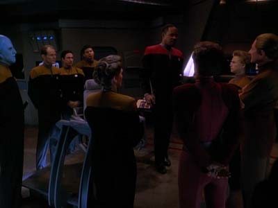 Star Trek: Deep Space Nine Screencaps "The Adversary" (S3:E26)