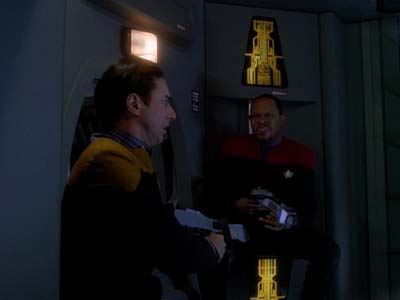 Star Trek: Deep Space Nine Screencaps "The Adversary" (S3:E26)