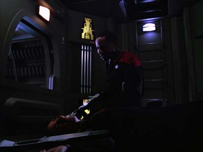 Star Trek: Deep Space Nine Screencaps "The Adversary" (S3:E26)