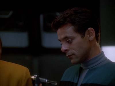 Star Trek: Deep Space Nine Screencaps "The Adversary" (S3:E26)