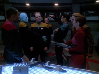 Star Trek: Deep Space Nine Screencaps "The Adversary" (S3:E26)