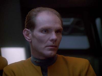 Star Trek: Deep Space Nine Screencaps "The Adversary" (S3:E26)