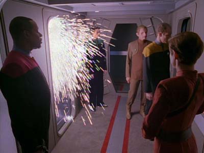 Star Trek: Deep Space Nine Screencaps "The Adversary" (S3:E26)