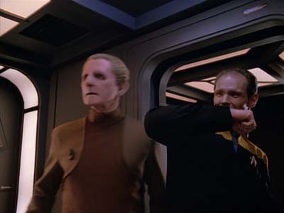 Star Trek: Deep Space Nine Screencaps "The Adversary" (S3:E26)