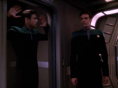 Star Trek: Deep Space Nine Screencaps "The Adversary" (S3:E26)