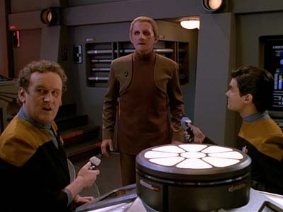 Star Trek: Deep Space Nine Screencaps "The Adversary" (S3:E26)