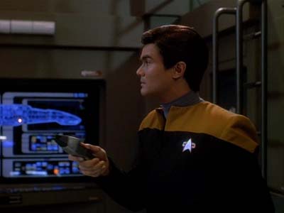Star Trek: Deep Space Nine Screencaps "The Adversary" (S3:E26)