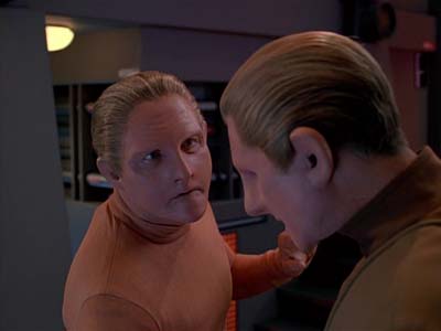 Star Trek: Deep Space Nine Screencaps "The Adversary" (S3:E26)