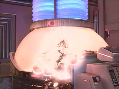Star Trek: Deep Space Nine Screencaps "The Adversary" (S3:E26)
