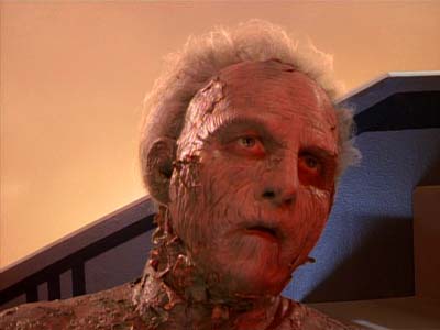 Star Trek: Deep Space Nine Screencaps "The Adversary" (S3:E26)