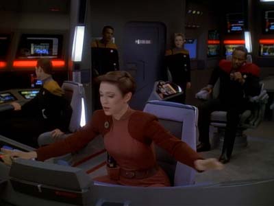 Star Trek: Deep Space Nine Screencaps "The Adversary" (S3:E26)