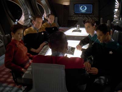 Star Trek: Deep Space Nine Screencaps "The Adversary" (S3:E26)