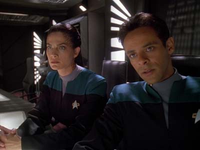 Star Trek: Deep Space Nine Screencaps "The Adversary" (S3:E26)
