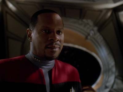 Star Trek: Deep Space Nine Screencaps "The Adversary" (S3:E26)