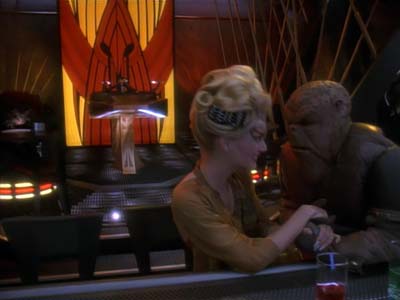 Star Trek: Deep Space Nine Screencaps "The House of Quark" (S3:E3)