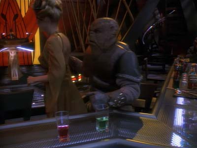 Star Trek: Deep Space Nine Screencaps "The House of Quark" (S3:E3)