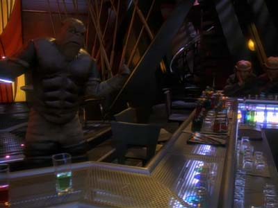 Star Trek: Deep Space Nine Screencaps "The House of Quark" (S3:E3)