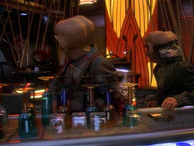 Star Trek: Deep Space Nine Screencaps "The House of Quark" (S3:E3)