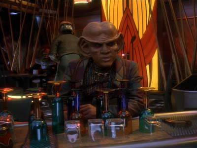 Star Trek: Deep Space Nine Screencaps "The House of Quark" (S3:E3)