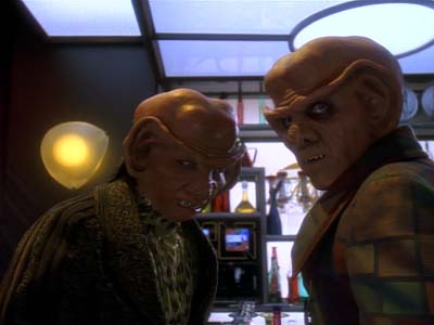 Star Trek: Deep Space Nine Screencaps "The House of Quark" (S3:E3)