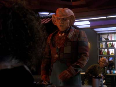 Star Trek: Deep Space Nine Screencaps "The House of Quark" (S3:E3)