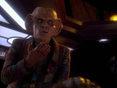 Star Trek: Deep Space Nine Screencaps "The House of Quark" (S3:E3)